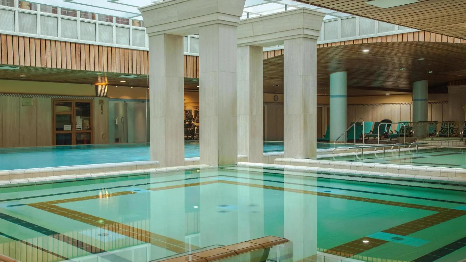 Verdi Budapest Aquincum 4*,